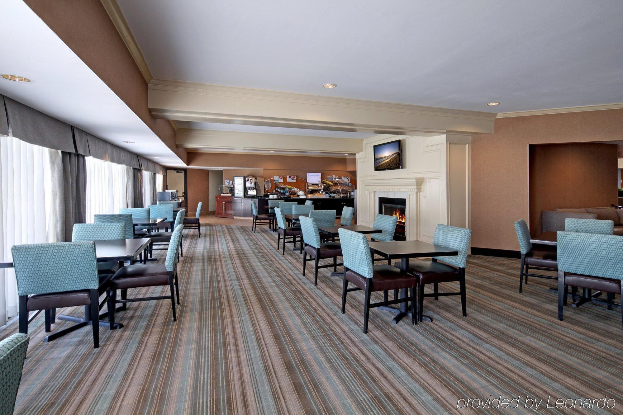 Holiday Inn Express Port Hueneme By Ihg Екстериор снимка